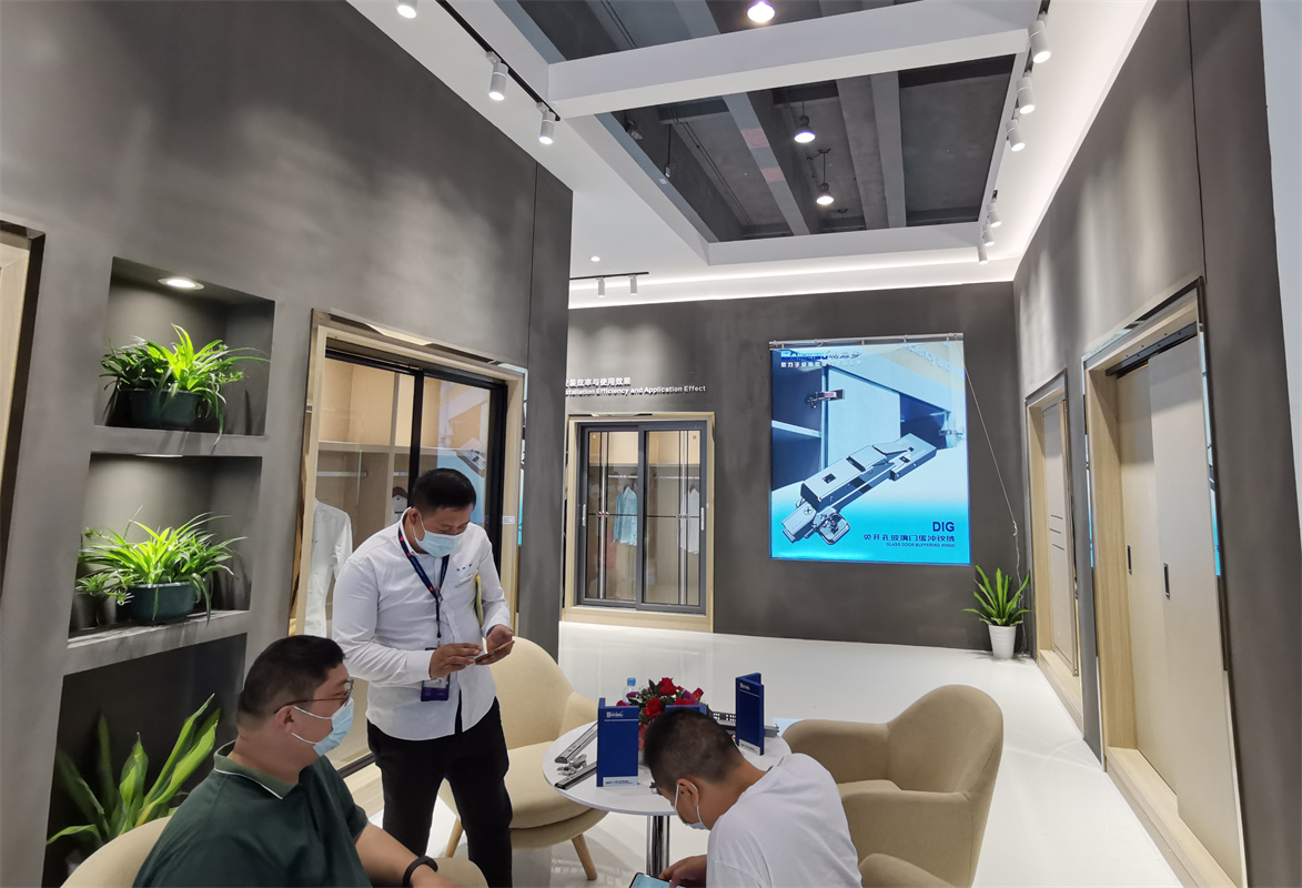 2022中國(guó)廣州國(guó)際家具生產(chǎn)設(shè)備及配料展覽會(huì)